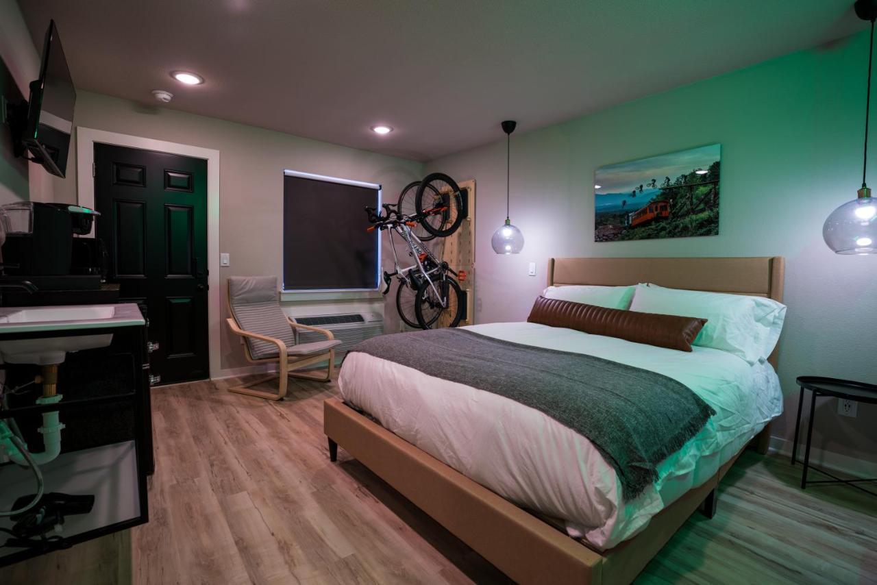 The Bike Inn Bentonville Buitenkant foto